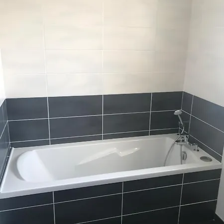 Ferienhaus Maison 8 Personnes Bourg