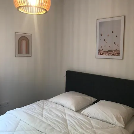 Maison 8 Personnes Bourg * ביסקארוס